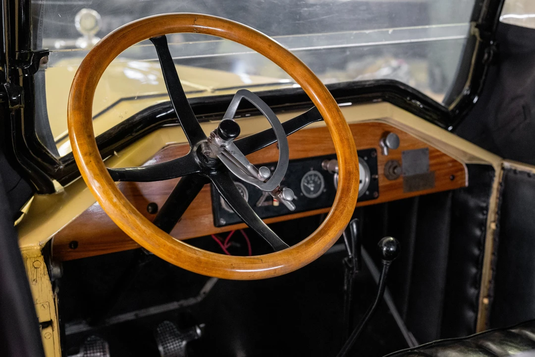 1921 Harley-Davidson - Image 2 of 17
