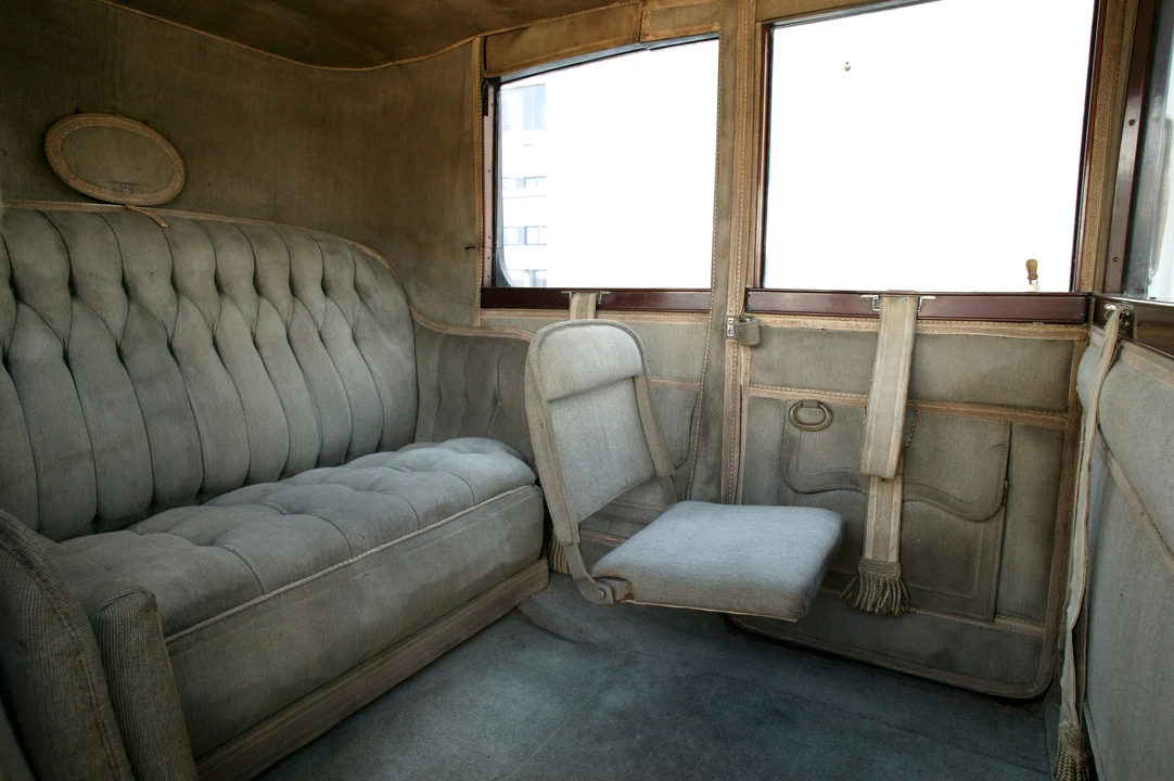 1921 Wolseley - Image 3 of 3