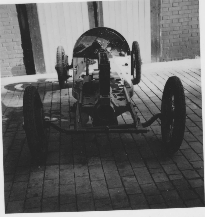 1922 Bugatti - Image 9 of 29