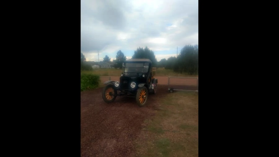 1922 Ford Model T Pickup & Model TT - Image 6 of 6