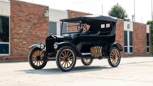 1922 Ford Model T Touring