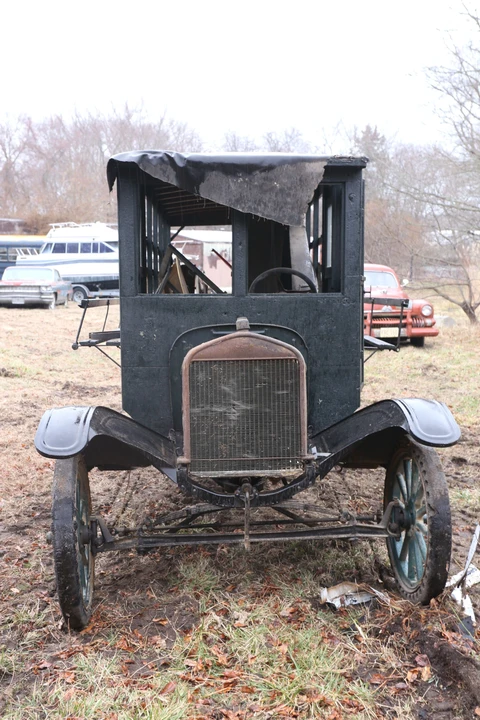 1922 Ford Model T Pickup & Model TT - Image 2 of 6