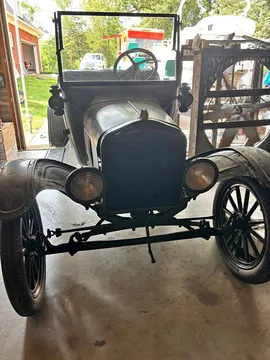 1922 Ford Model T Roadster