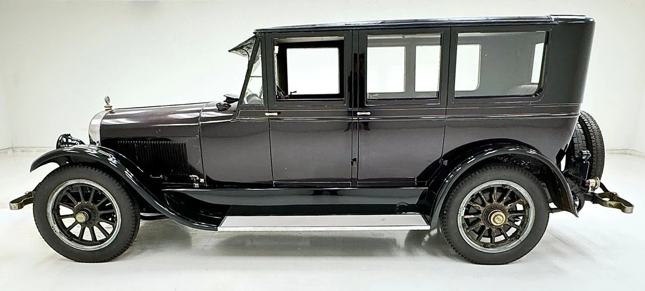 1922 Lincoln - Image 2 of 31