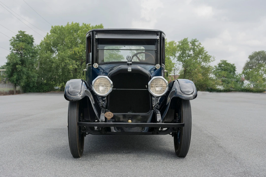 1922 Peerless - Image 2 of 18