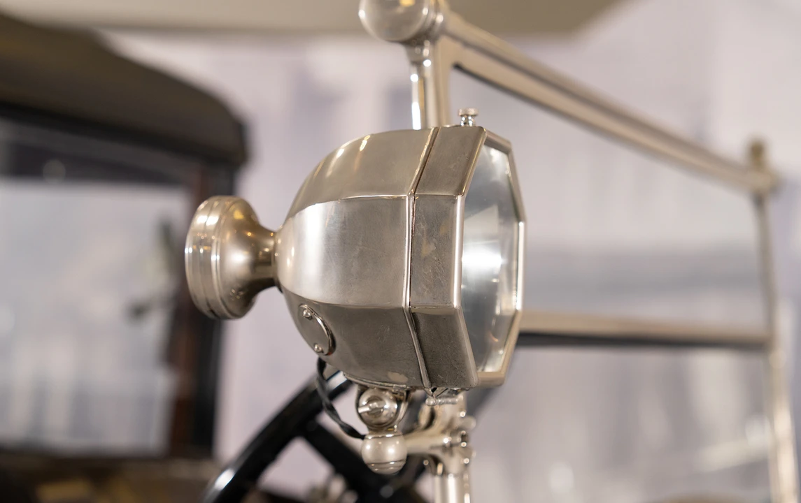 1922 Renault - Image 9 of 15