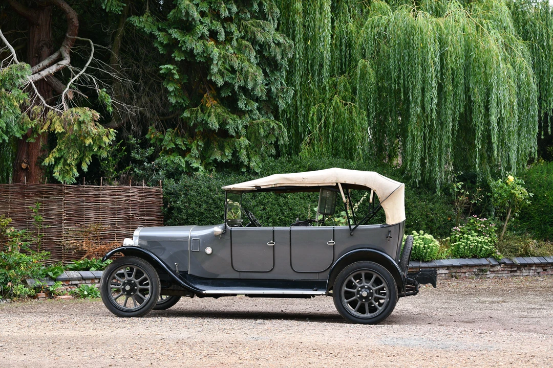 1923 Austin - Image 10 of 31