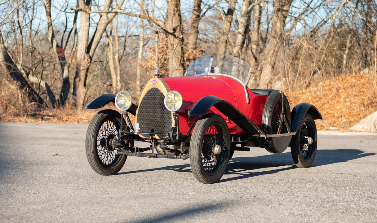 1923 Bugatti - Image 1 of 31