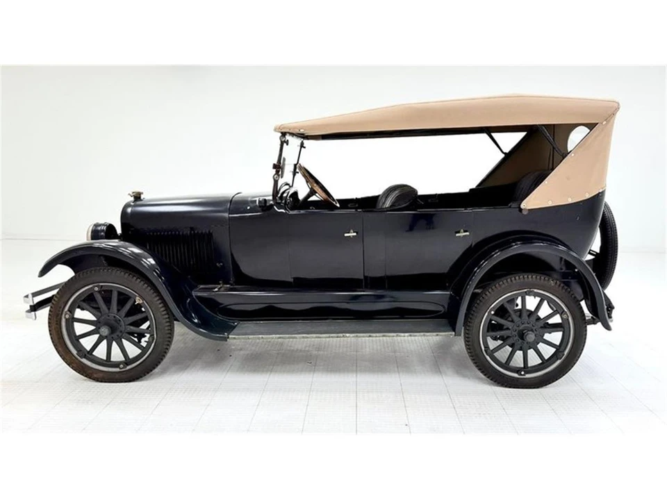 1923 Buick - Image 2 of 31