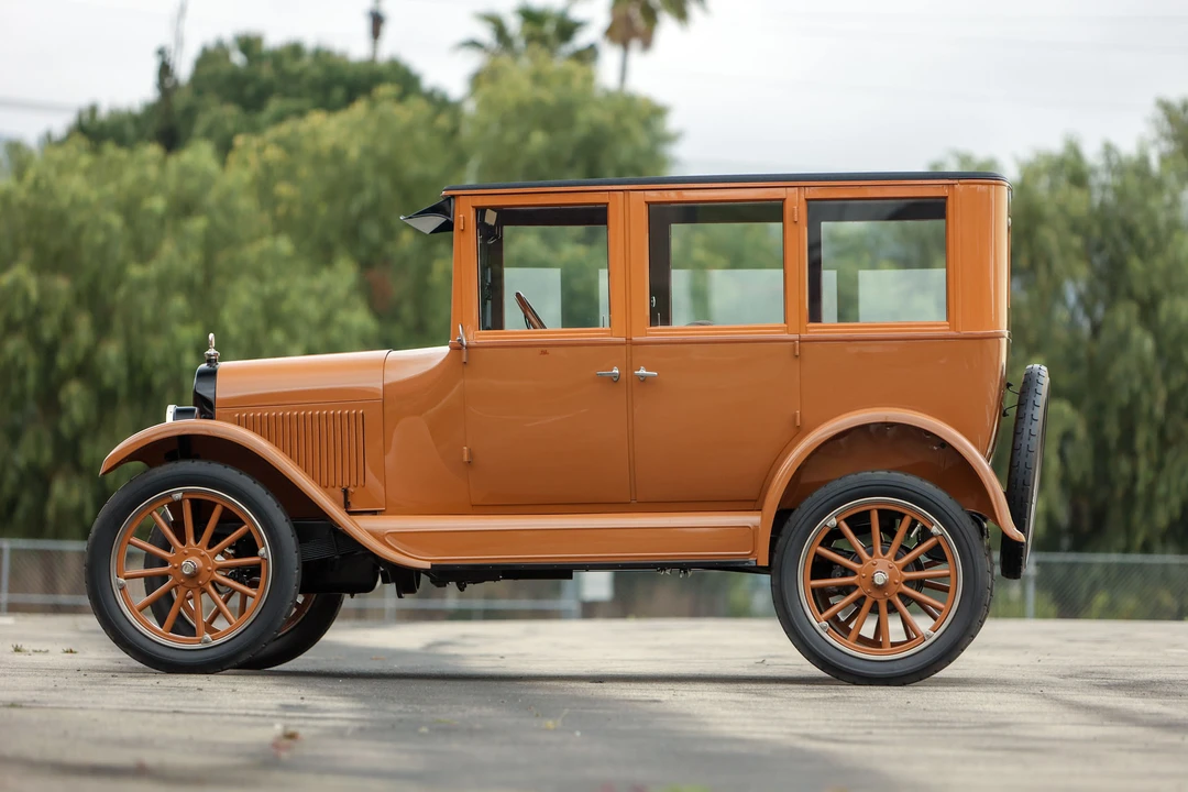 1923 Chevrolet - Image 6 of 31