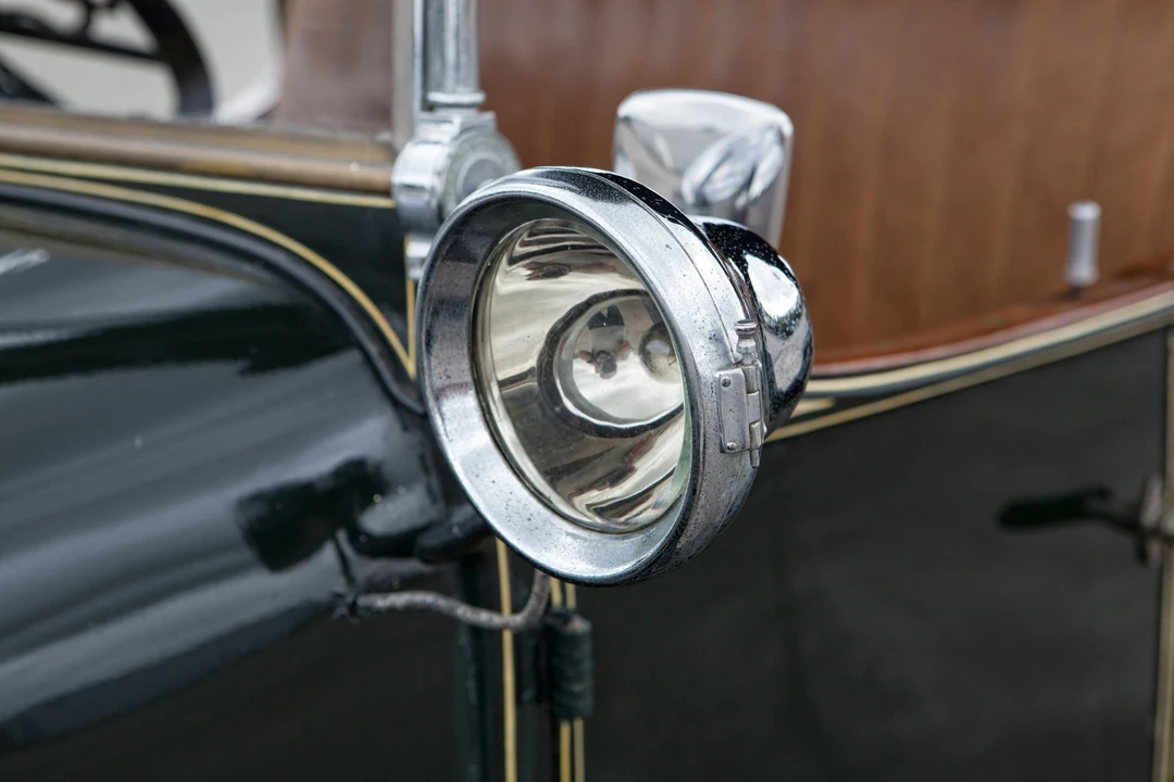 1923 Daimler - Image 22 of 31