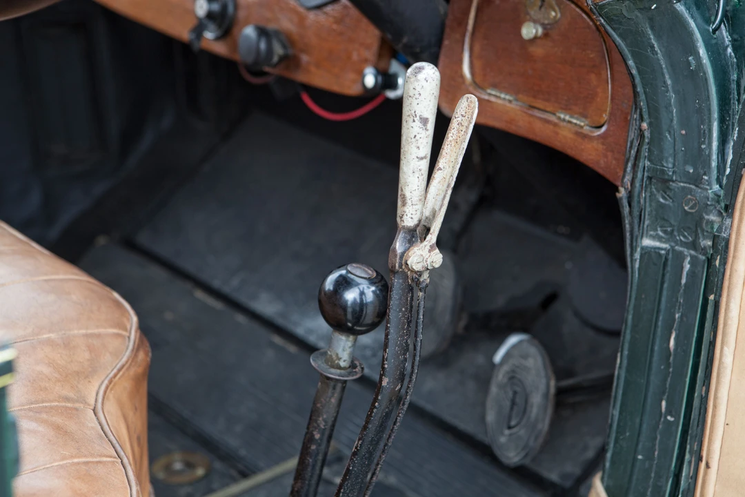 1923 Daimler - Image 15 of 31