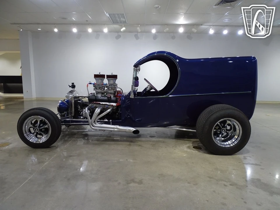 1923 Ford Model T Pickup & Model TT - Image 7 of 12
