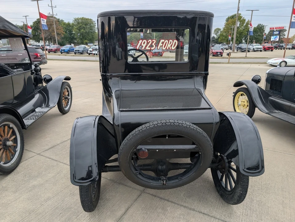 1923 Ford Model T - Image 2 of 6