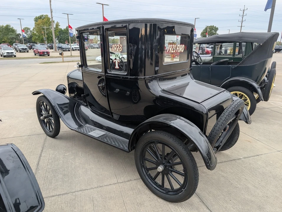 1923 Ford Model T - Image 3 of 6
