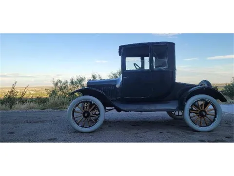 1923 Ford Model T Doctors Coupe
