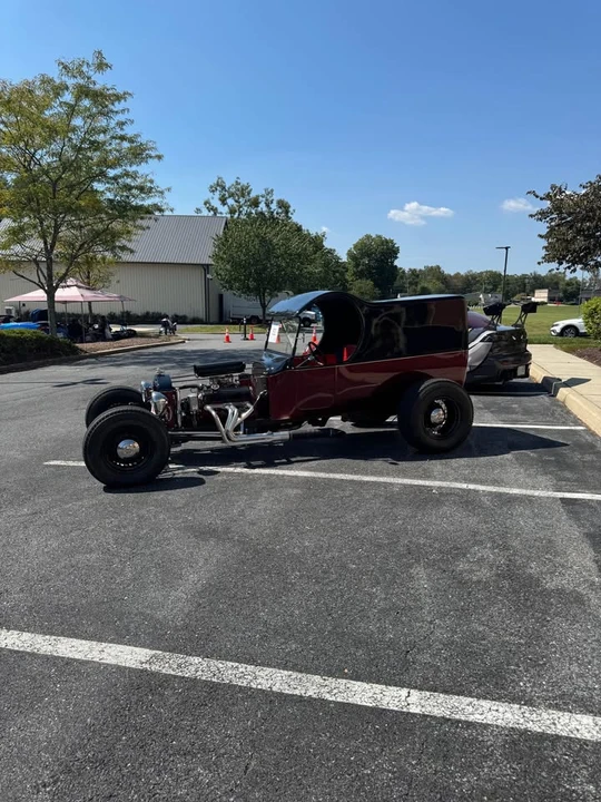 Ford Model T Pickup & Model TT - Image 4 of 9