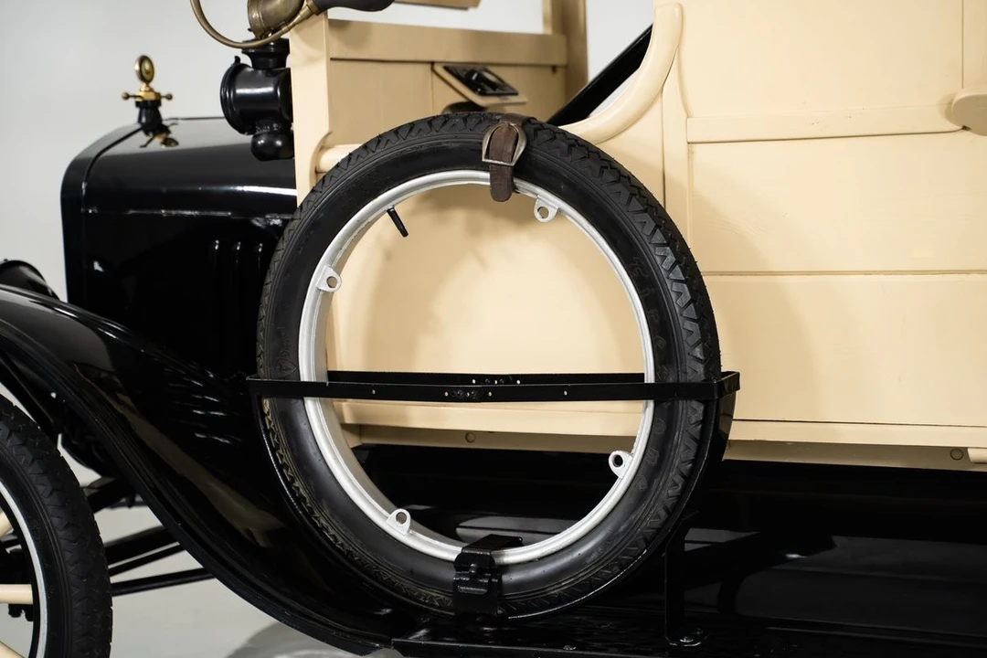 1923 Ford Model T - Image 8 of 31