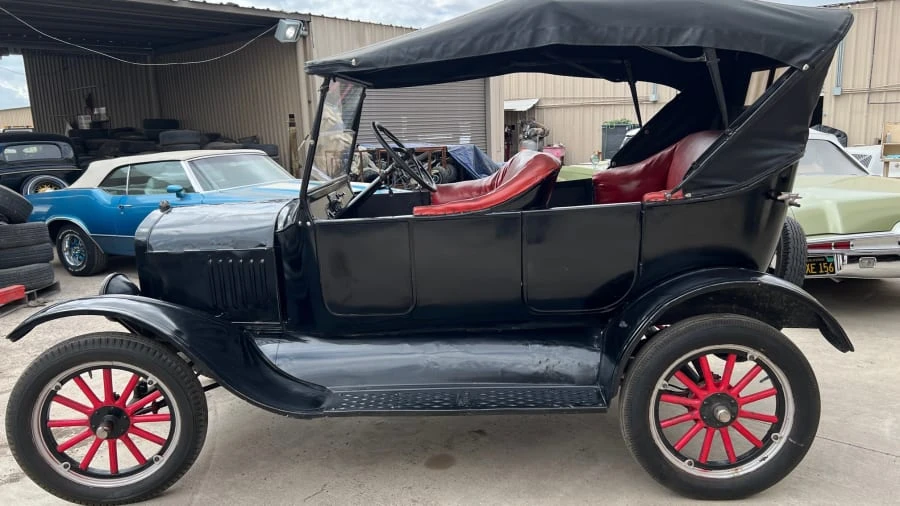 1923 Ford Model T - Image 2 of 6