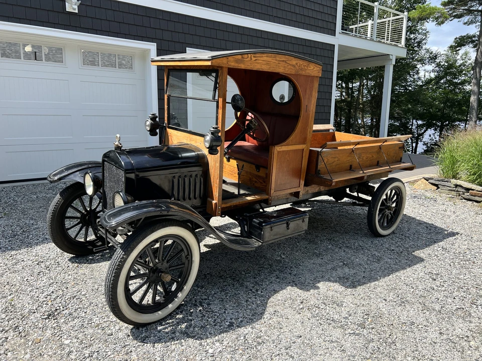1923 Ford Model T Pickup & Model TT - Image 3 of 31