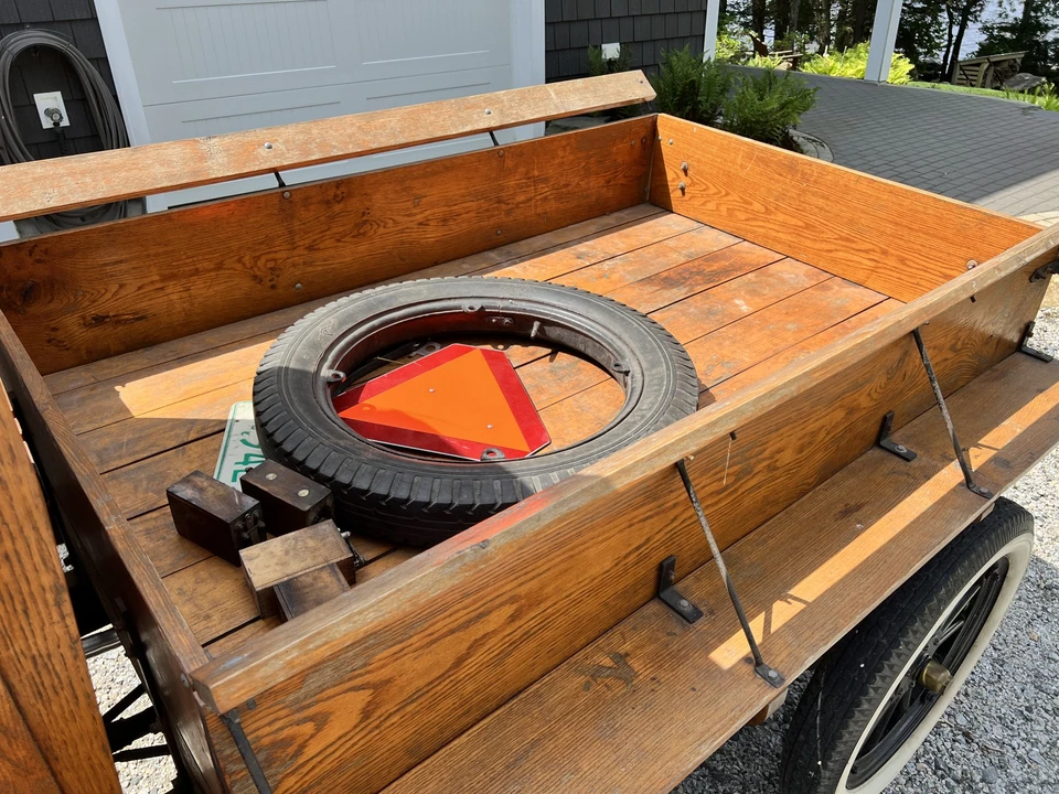 1923 Ford Model T Pickup & Model TT - Image 14 of 31