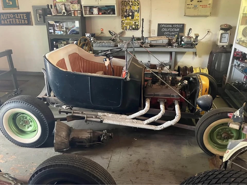 Ford Model T - Image 2 of 20