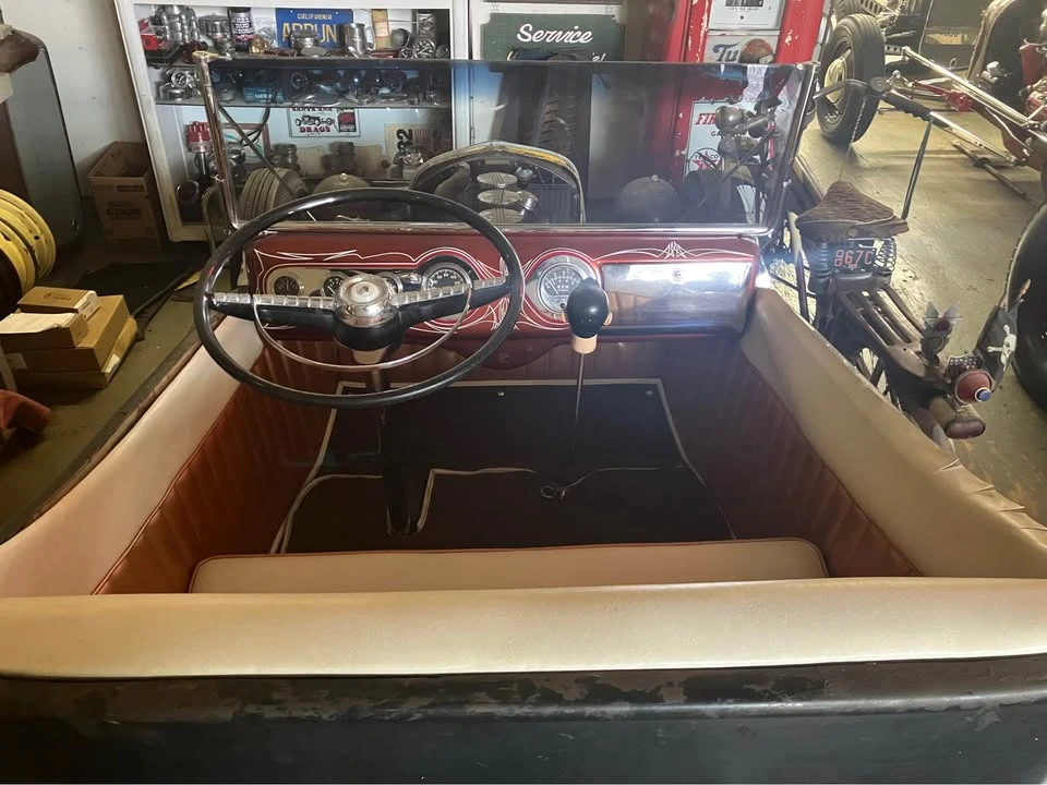 Ford Model T - Image 13 of 20