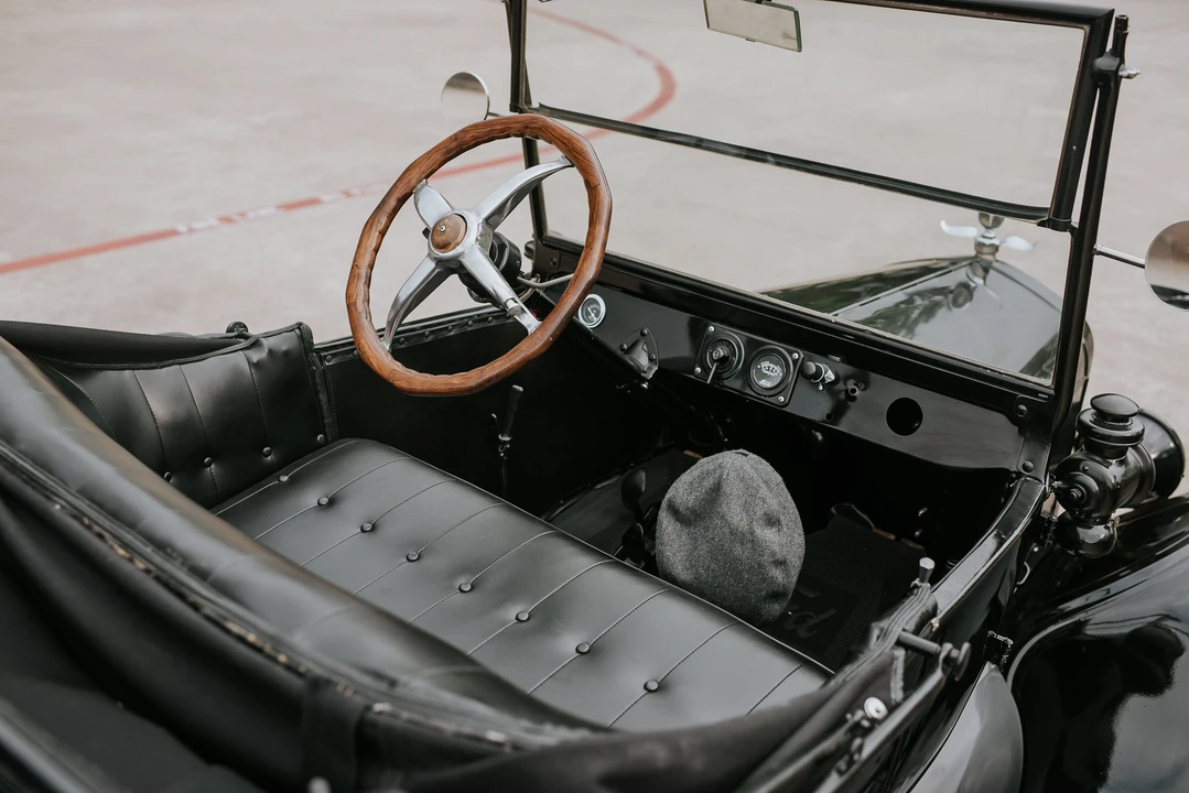 1923 Ford Model T Pickup & Model TT - Image 16 of 17