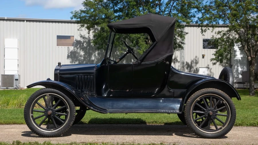 1923 Ford Model T - Image 2 of 12