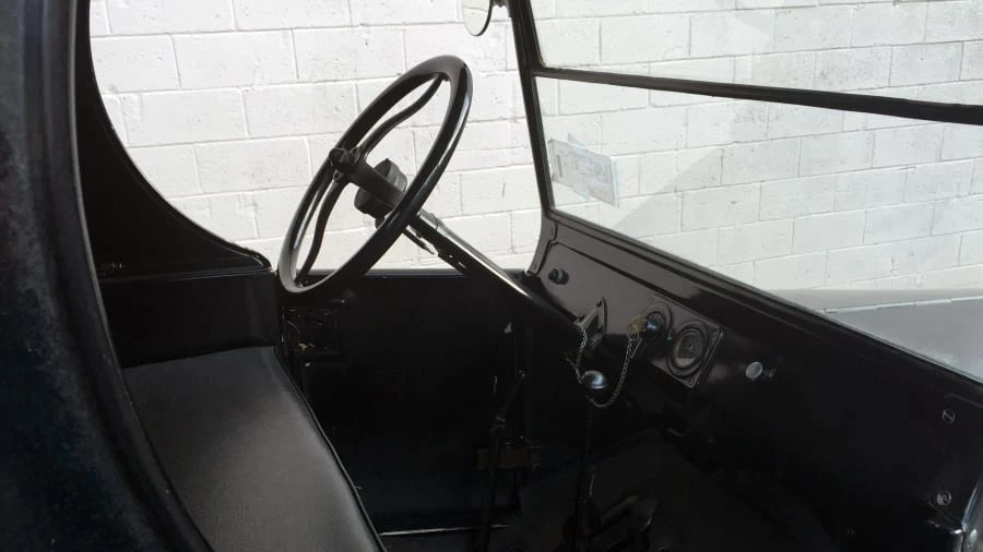 1923 Ford Model T Pickup & Model TT - Image 5 of 11