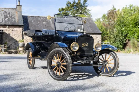 1923 Ford Model T Tourer