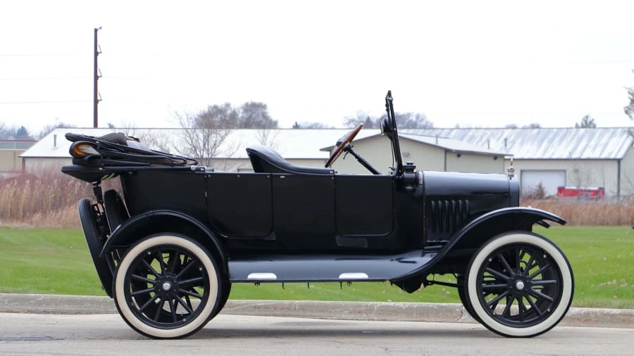 1923 Ford Model T - Image 2 of 12