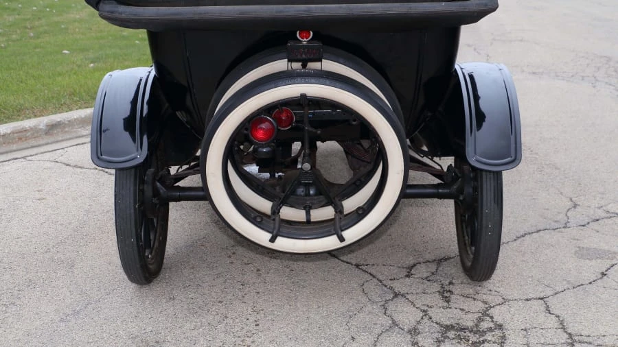 1923 Ford Model T - Image 9 of 12