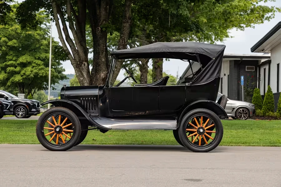 1923 Ford Model T - Image 2 of 24