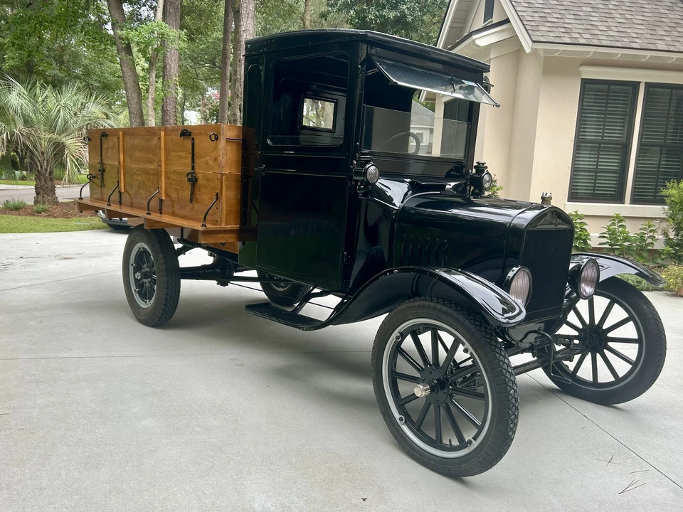 1923 Ford Model T Pickup & Model TT - Image 3 of 30