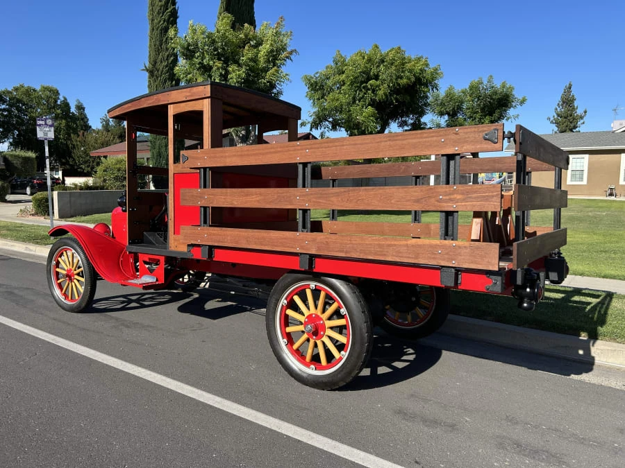 1923 Ford Model T Pickup & Model TT - Image 5 of 28