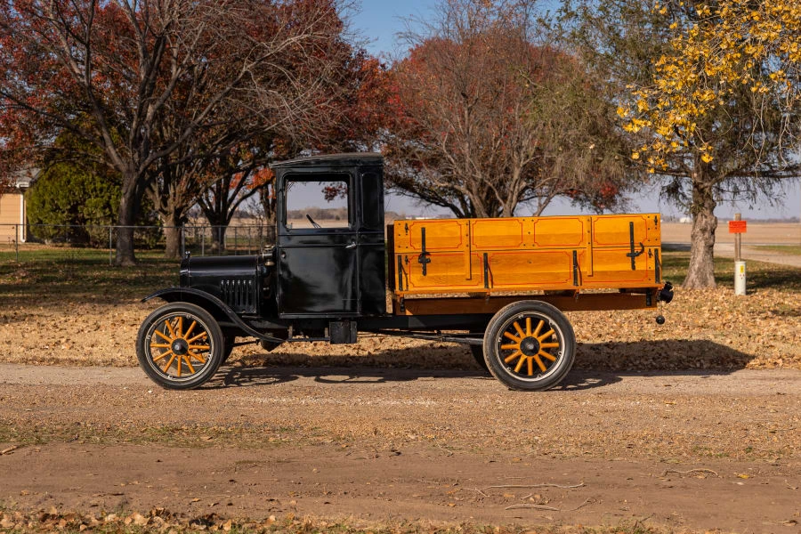 1923 Ford Model T Pickup & Model TT - Image 2 of 15