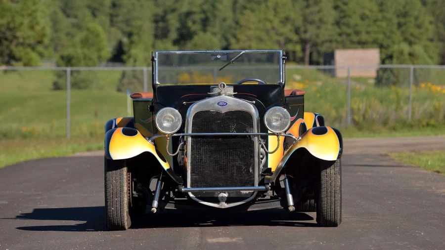 1923 Ford Model T Pickup & Model TT - Image 10 of 12