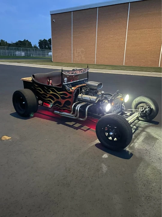 Ford Model T - Image 4 of 15