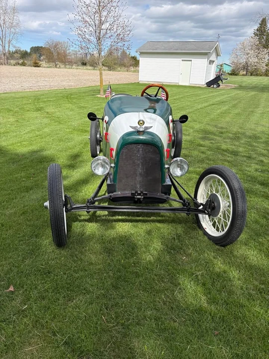 Ford Model T - Image 2 of 11