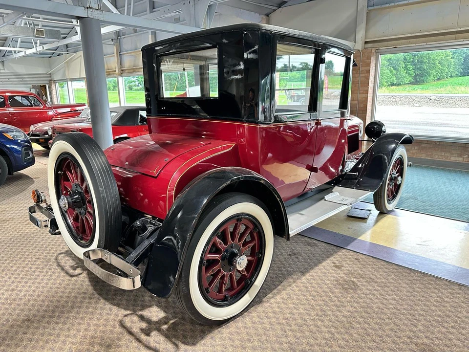 1923 Hupmobile - Image 9 of 31