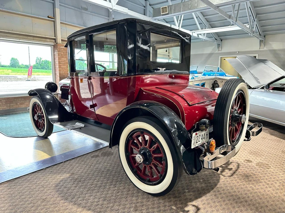 1923 Hupmobile - Image 6 of 31
