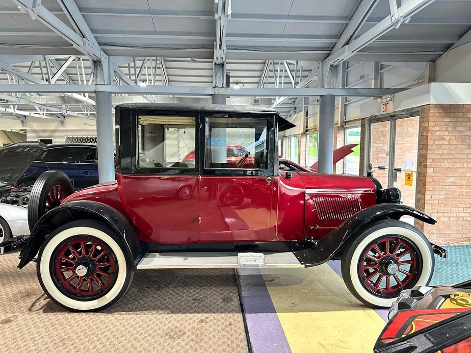 1923 Hupmobile - Image 10 of 31