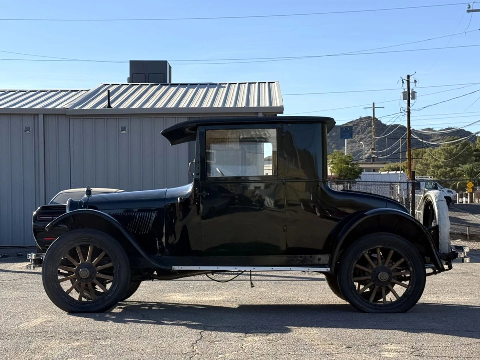 1923 Hupmobile - Image 8 of 31