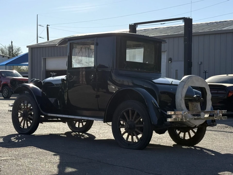 1923 Hupmobile - Image 10 of 31
