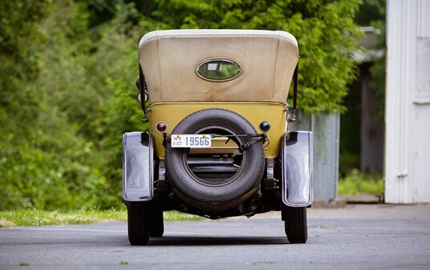 1923 Locomobile - Image 7 of 21