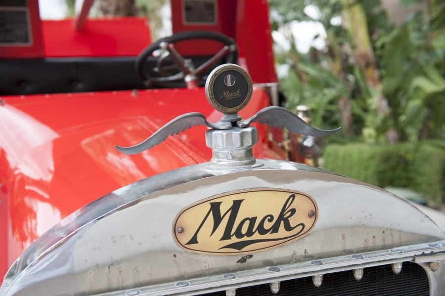 1923 Mack - Image 6 of 7