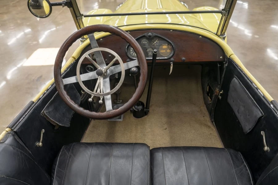 1923 Marmon - Image 15 of 28