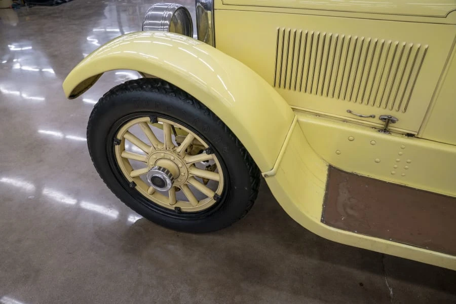 1923 Marmon - Image 7 of 28