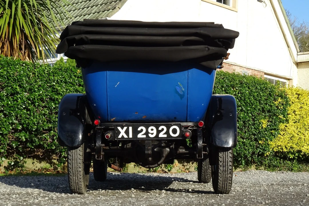 1923 Morris - Image 9 of 30